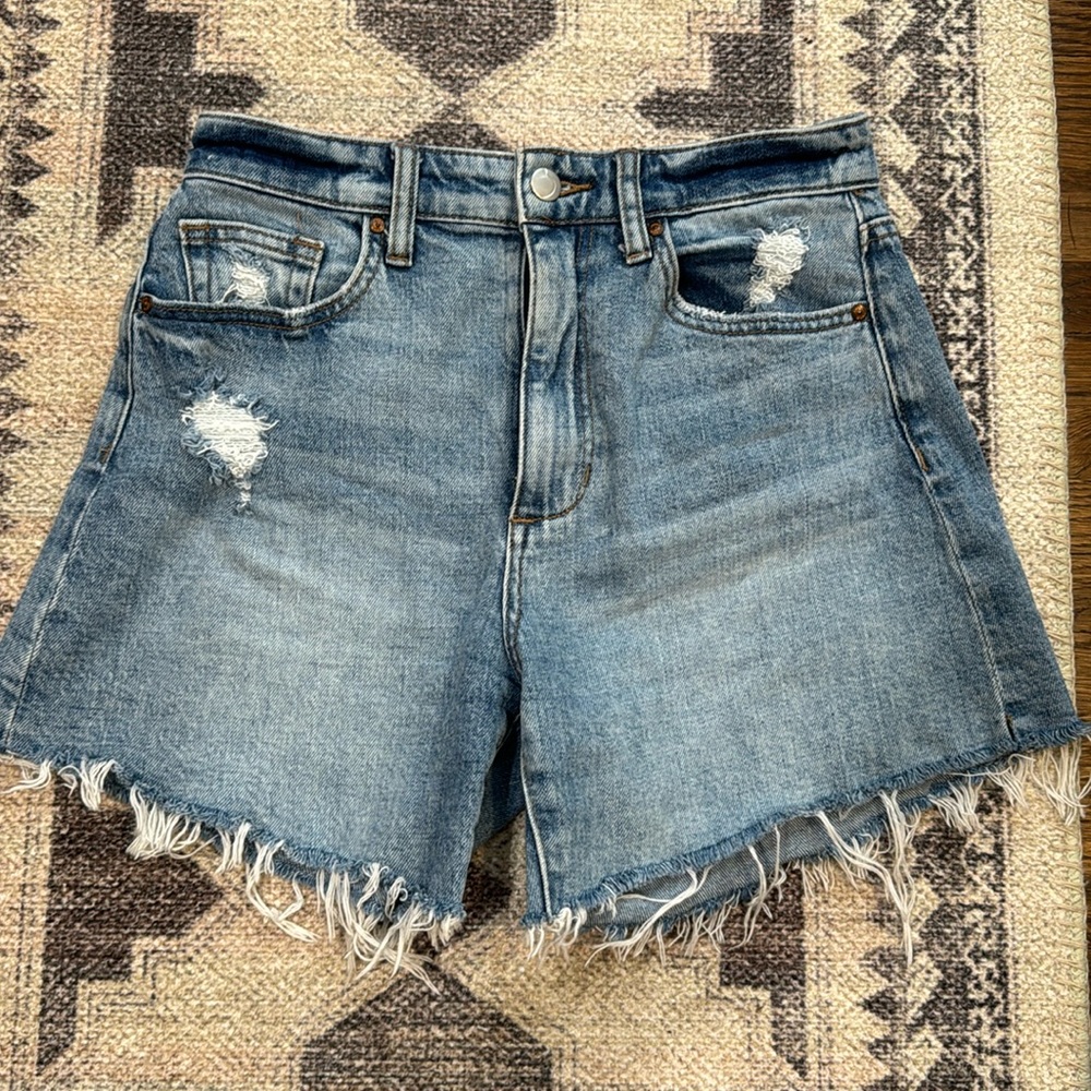 Joe’s Jeans light denim shorts | distressed | perfect condition